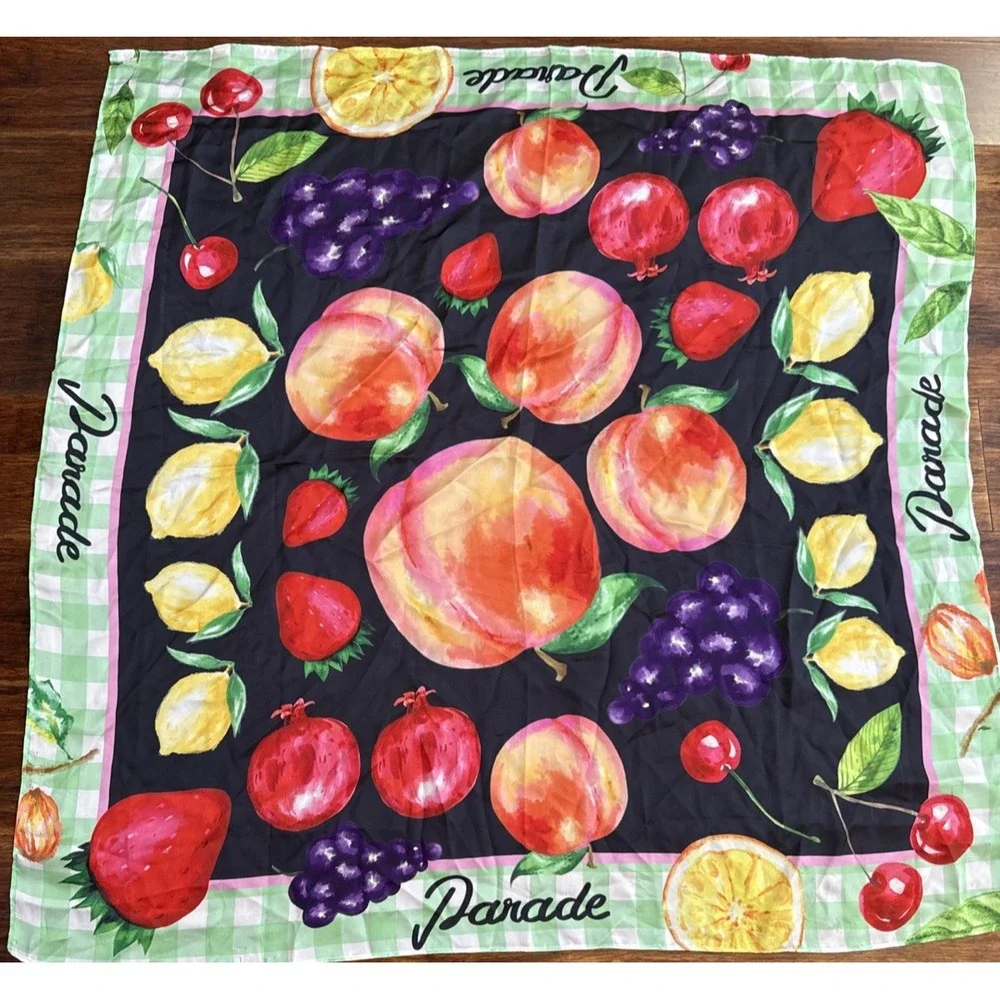 Parade square scarf